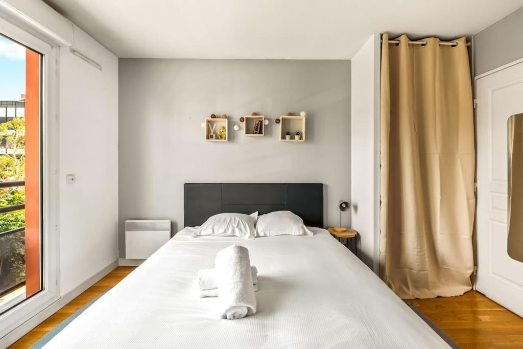 T2 Paisible Vaise, Avec Parking Metro Direct Bellecour Apartment Lyon Bagian luar foto
