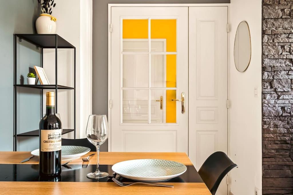 T2 Paisible Vaise, Avec Parking Metro Direct Bellecour Apartment Lyon Bagian luar foto